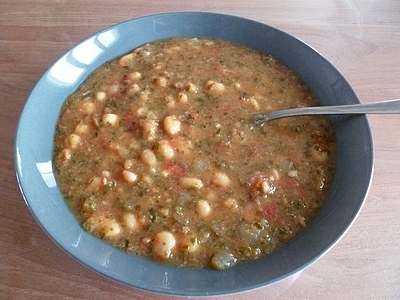 Soupe épicée aux haricots