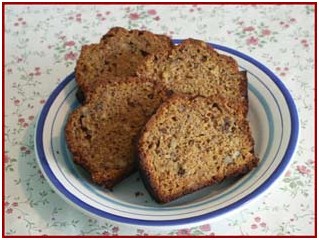 Cake à la carotte, aux noix et à la cannelle