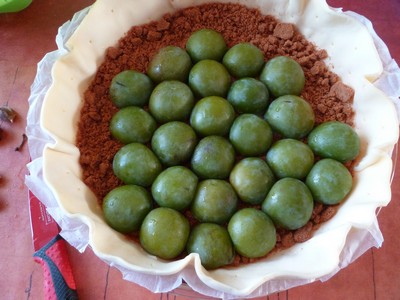 Tarte feuilletée aux prunes et aux spéculoos